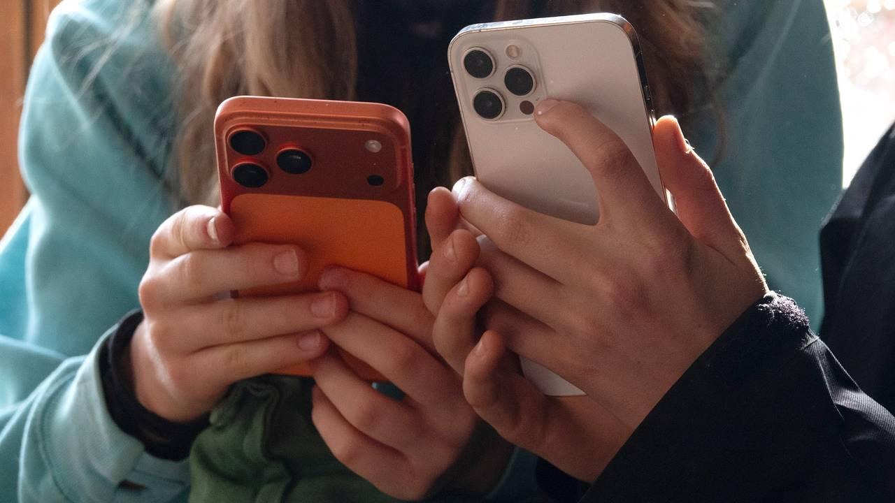 ����� iPhone ��������