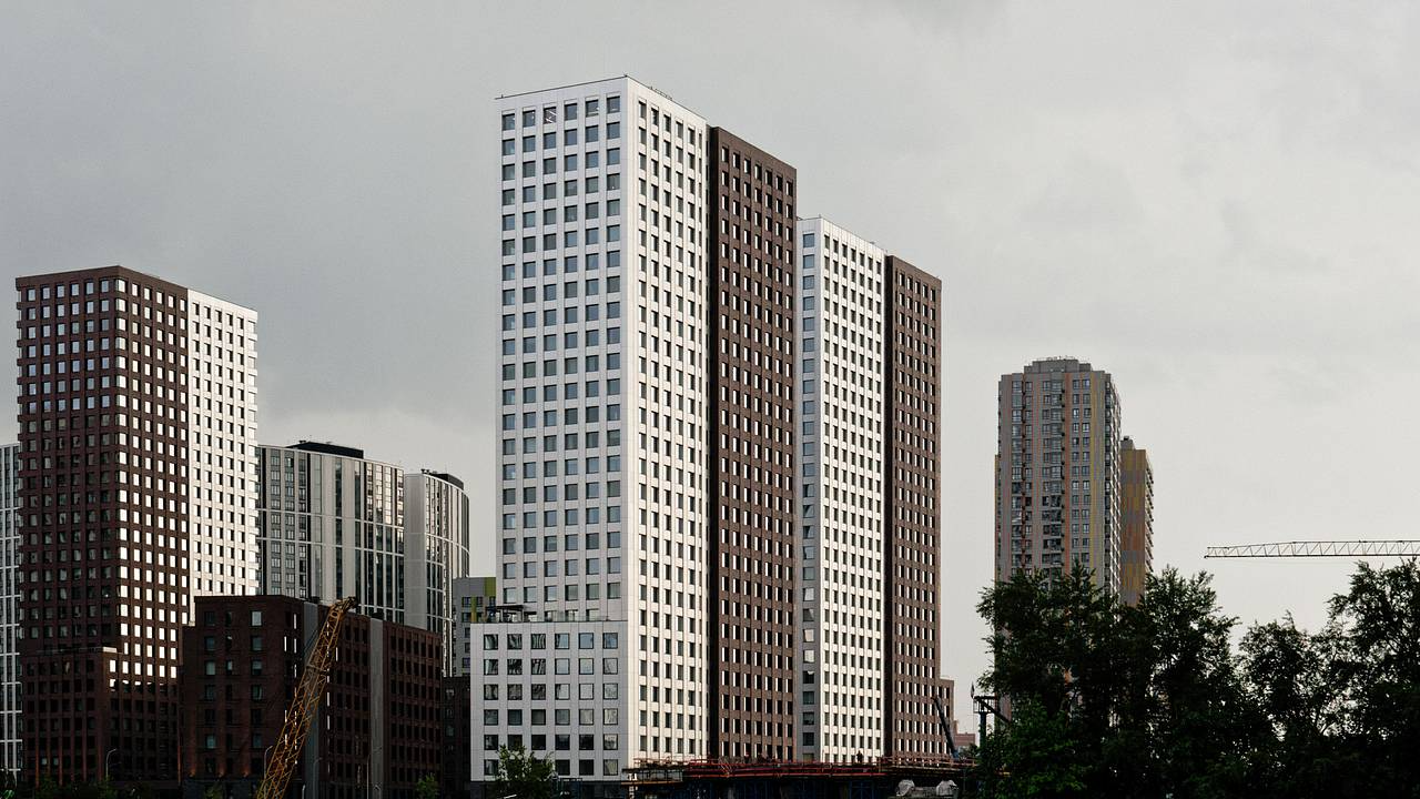 В России не досчитались дешевых квартир