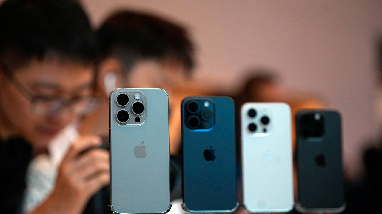 iPhone 15 Pro   