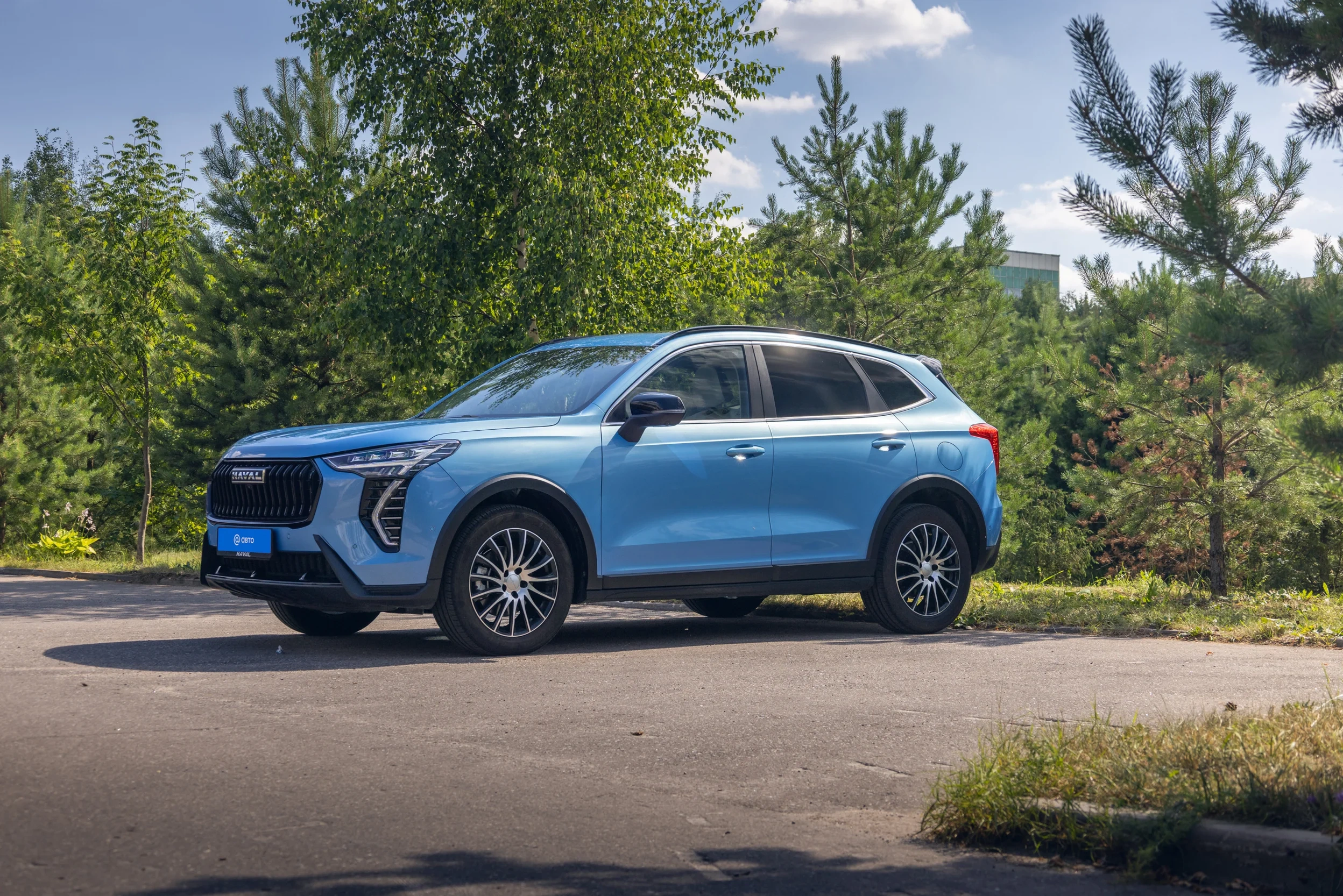 В России подешевел кроссовер Haval Jolion